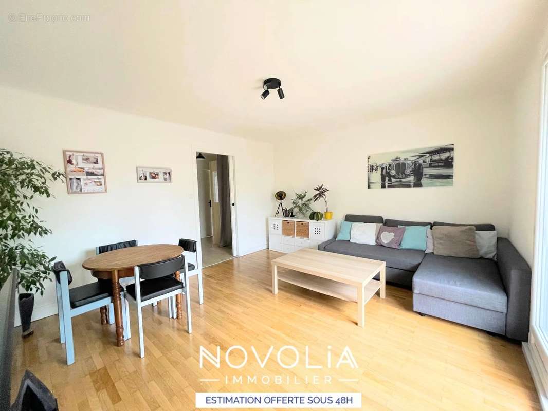 Appartement à LYON-8E