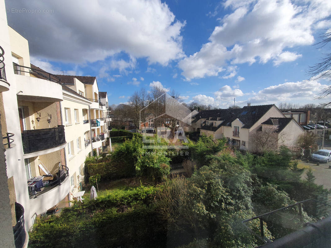 Appartement à TORCY