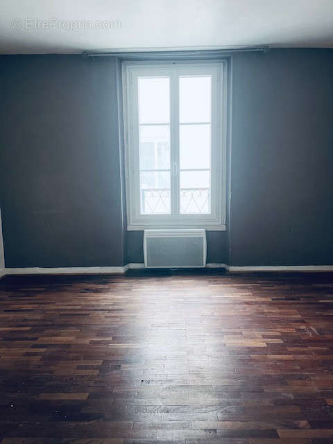 Appartement à AUBERVILLIERS