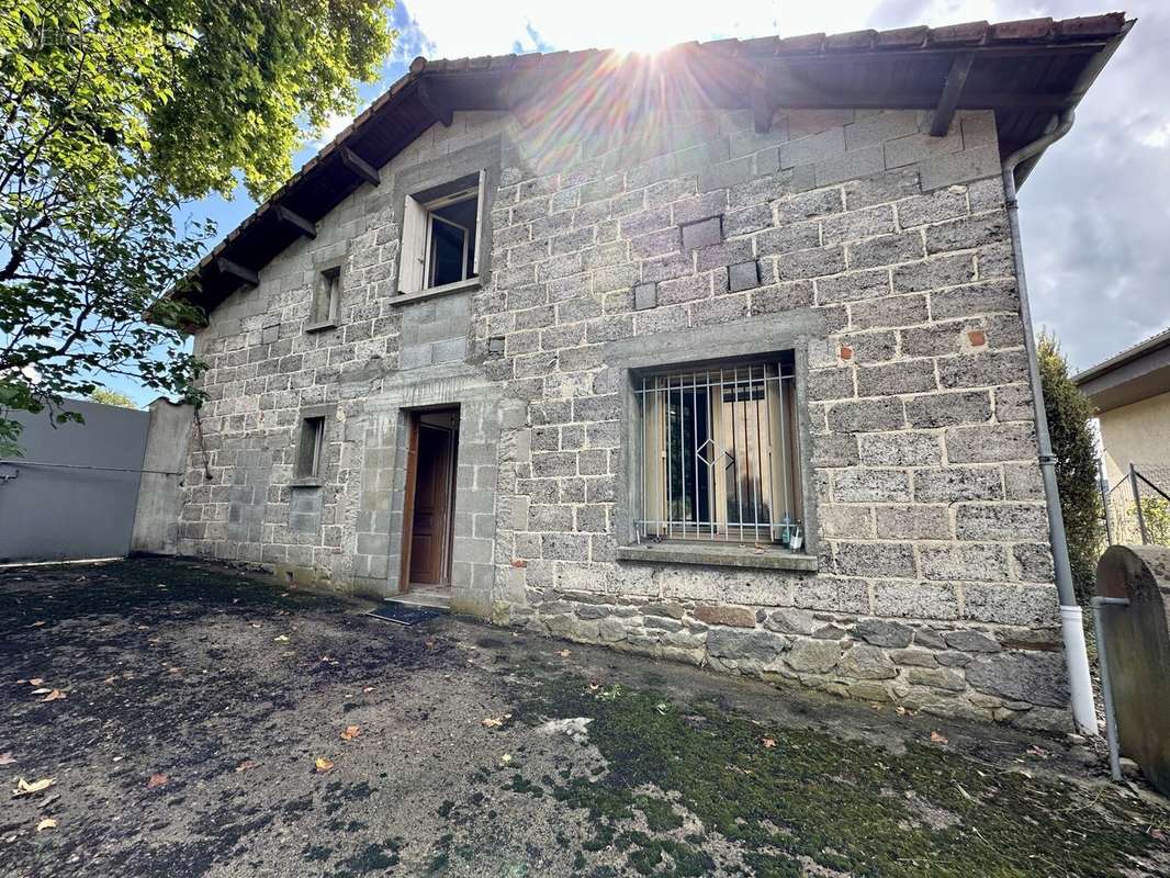 Maison à AMBERT