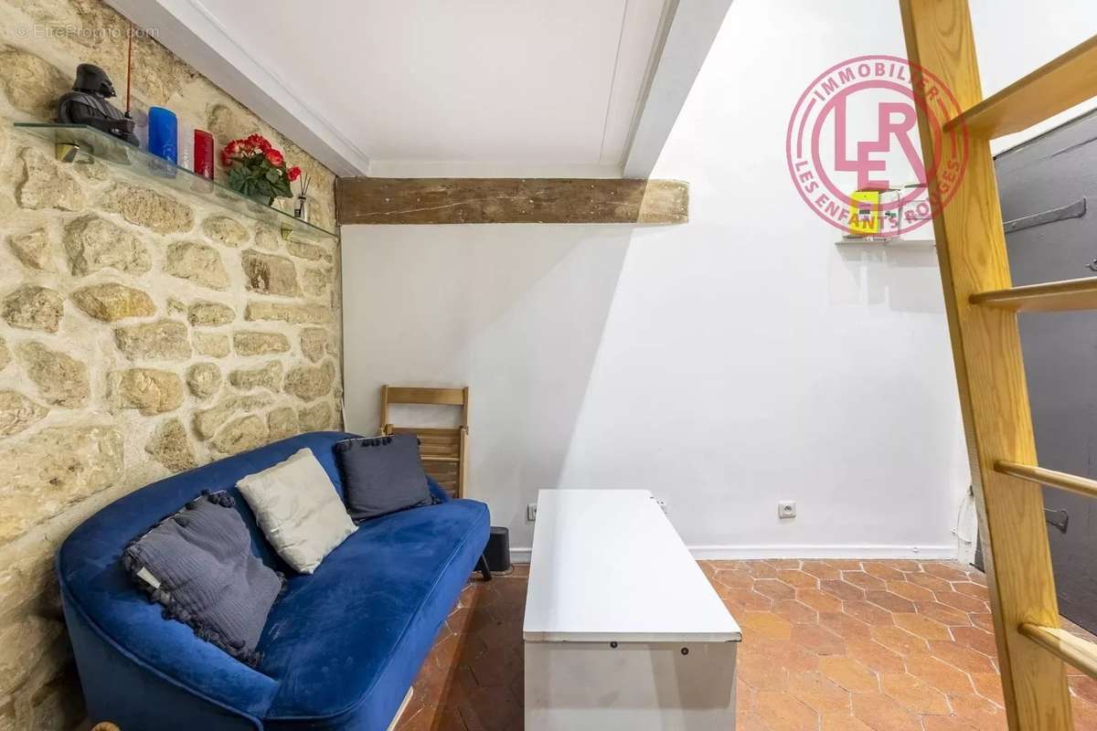 Appartement à PARIS-4E