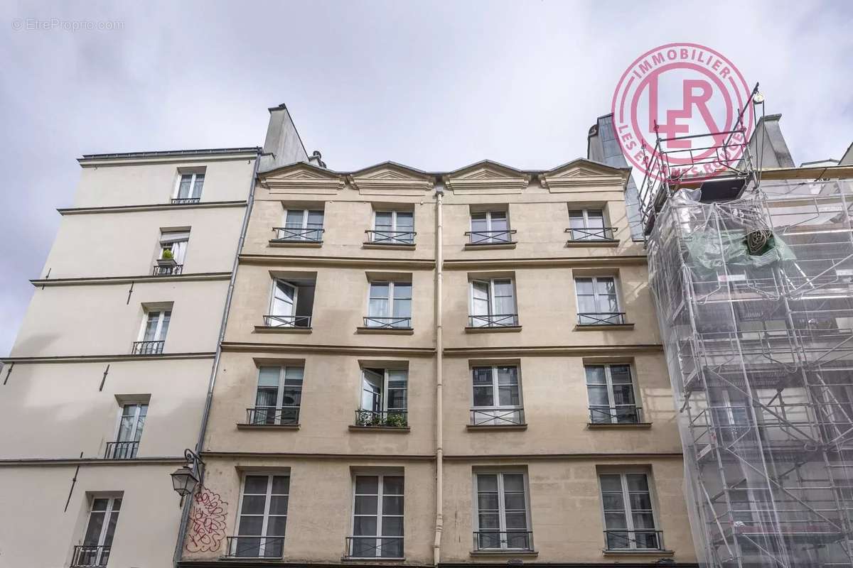 Appartement à PARIS-4E