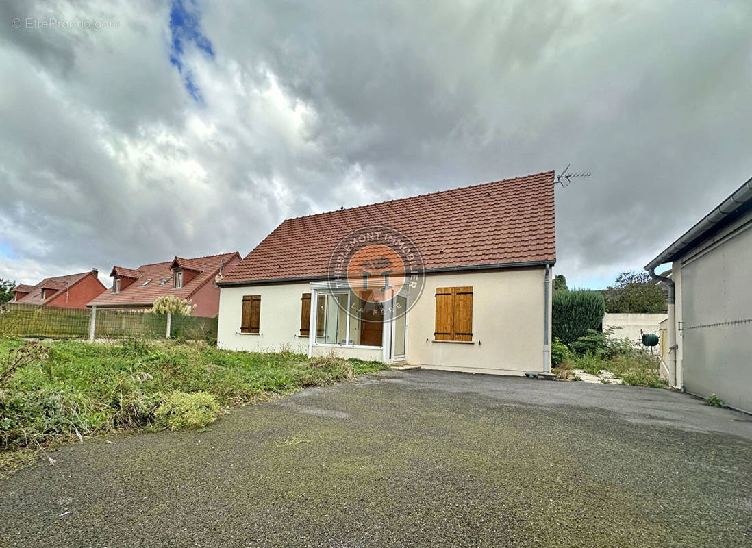 Maison à NOUVION-ET-CATILLON