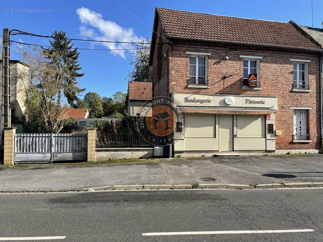 Maison à LA FERE