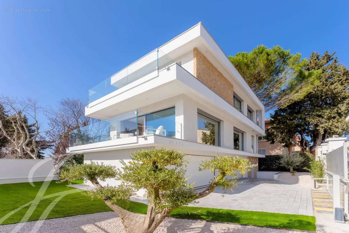 Maison à AIX-EN-PROVENCE