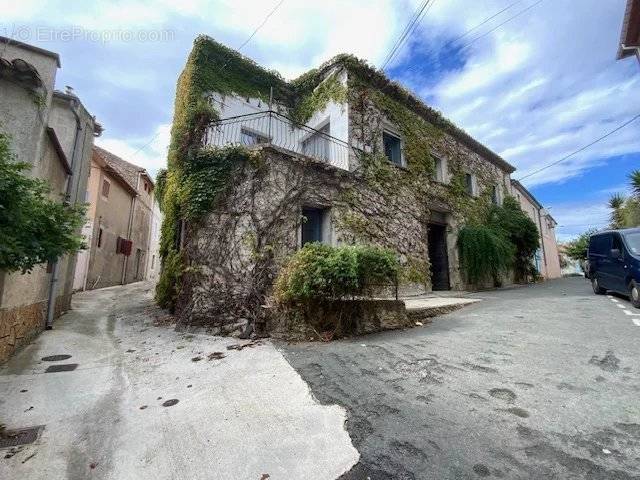 Maison à VENTENAC-EN-MINERVOIS