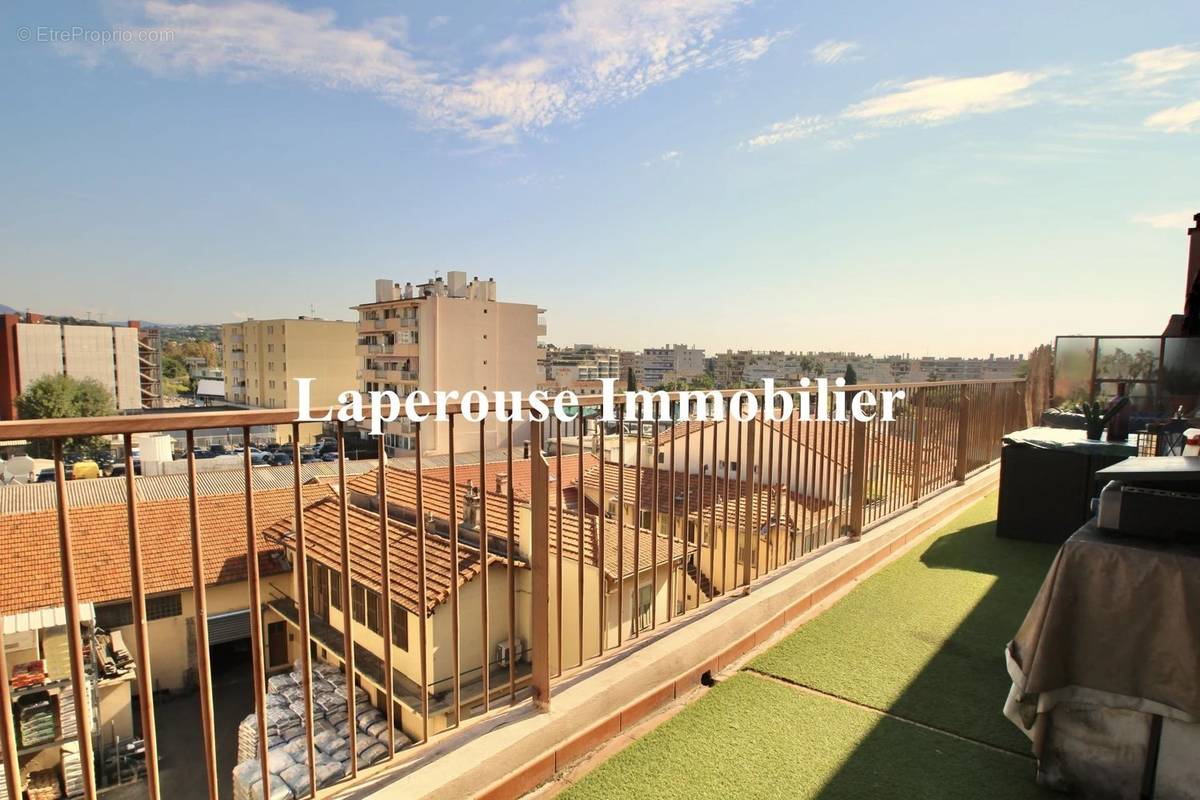 Appartement à CAGNES-SUR-MER