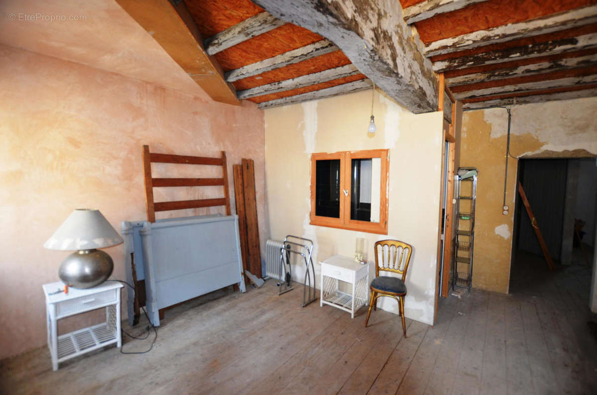 09 - Chambre-Bedroom 1-2 - Maison à VALENCE-SUR-BAISE