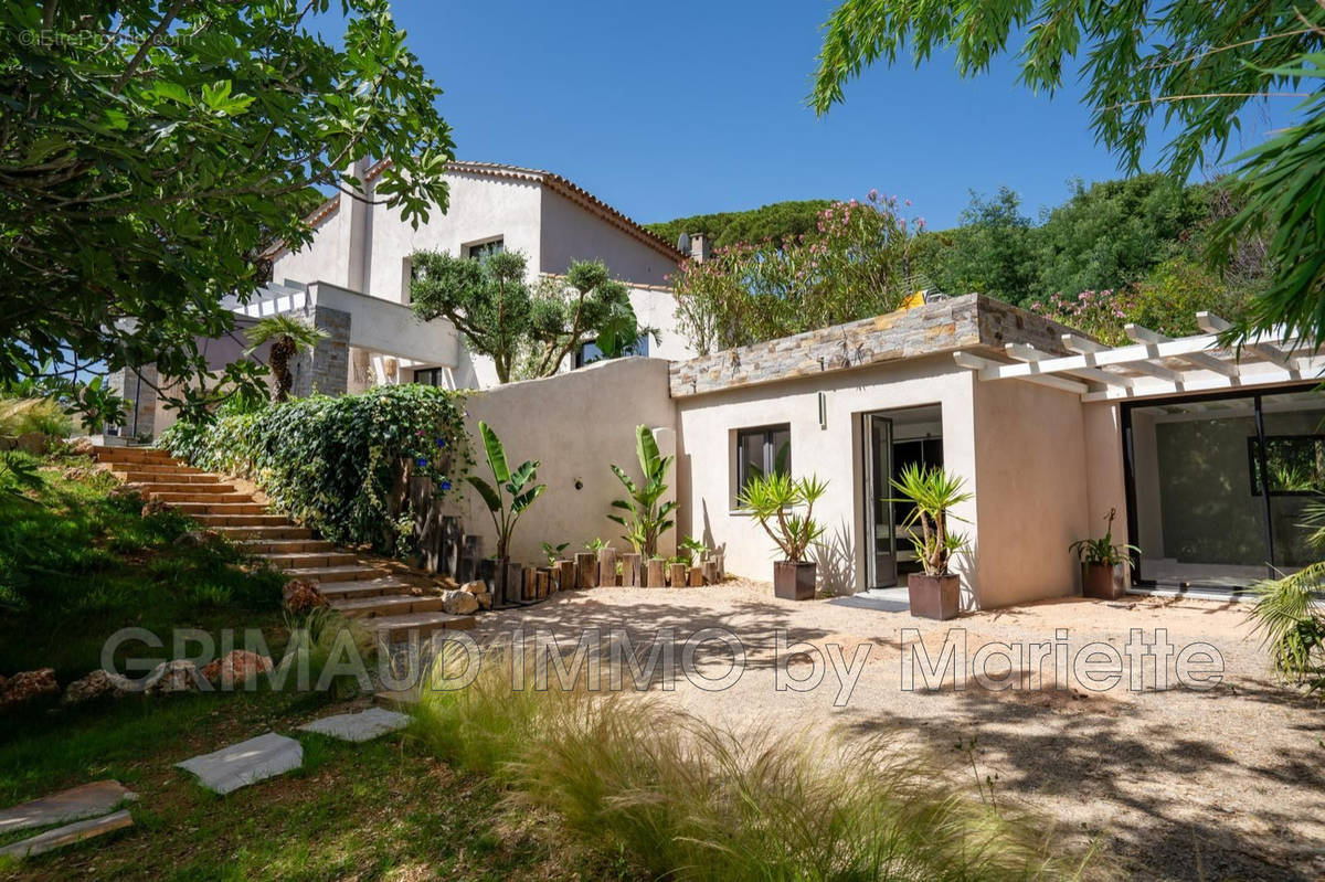 Maison à GRIMAUD