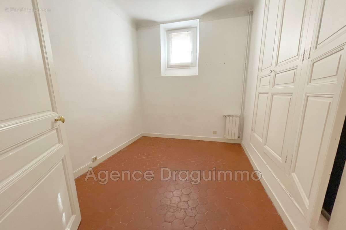 Appartement à DRAGUIGNAN