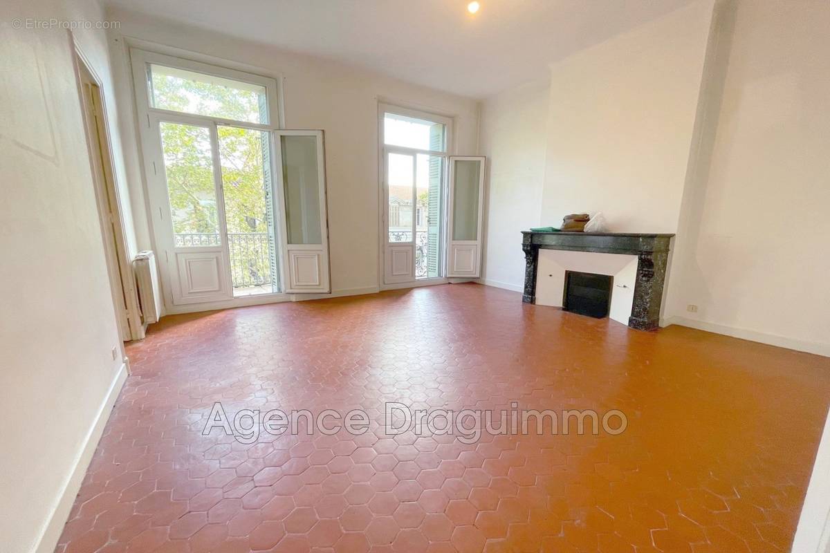 Appartement à DRAGUIGNAN