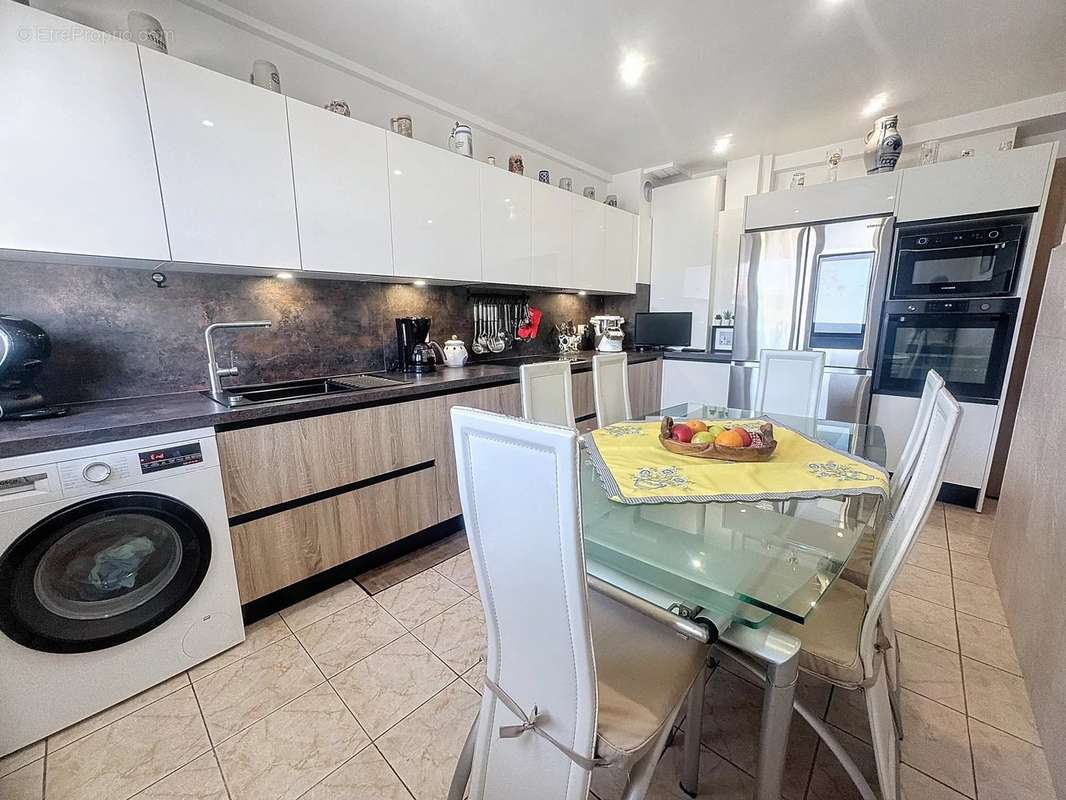 Appartement à CAGNES-SUR-MER