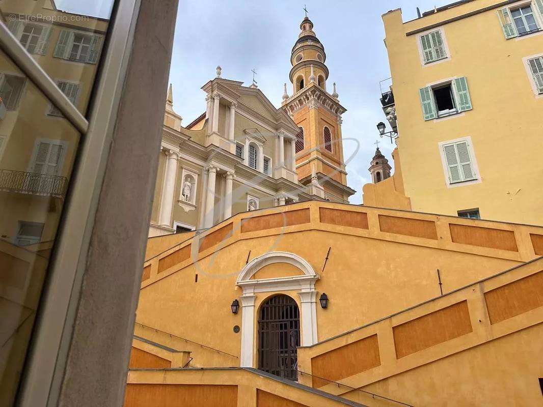 Appartement à MENTON