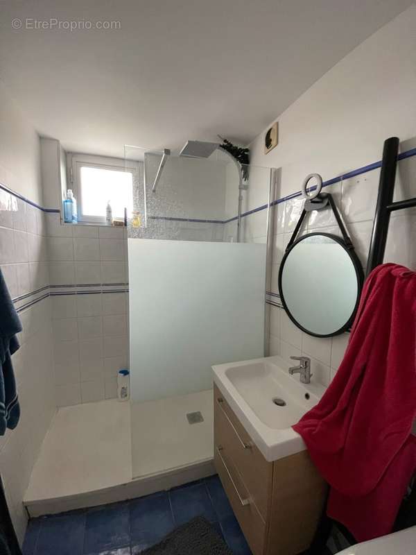 Salle de douche - Appartement à LILLE