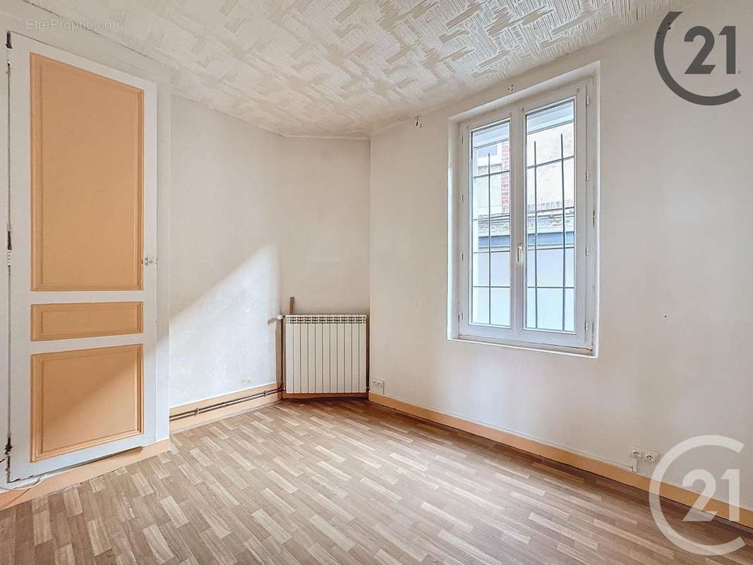 Appartement à SENS