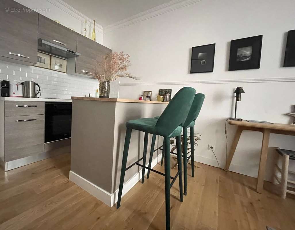 Appartement à LEVALLOIS-PERRET