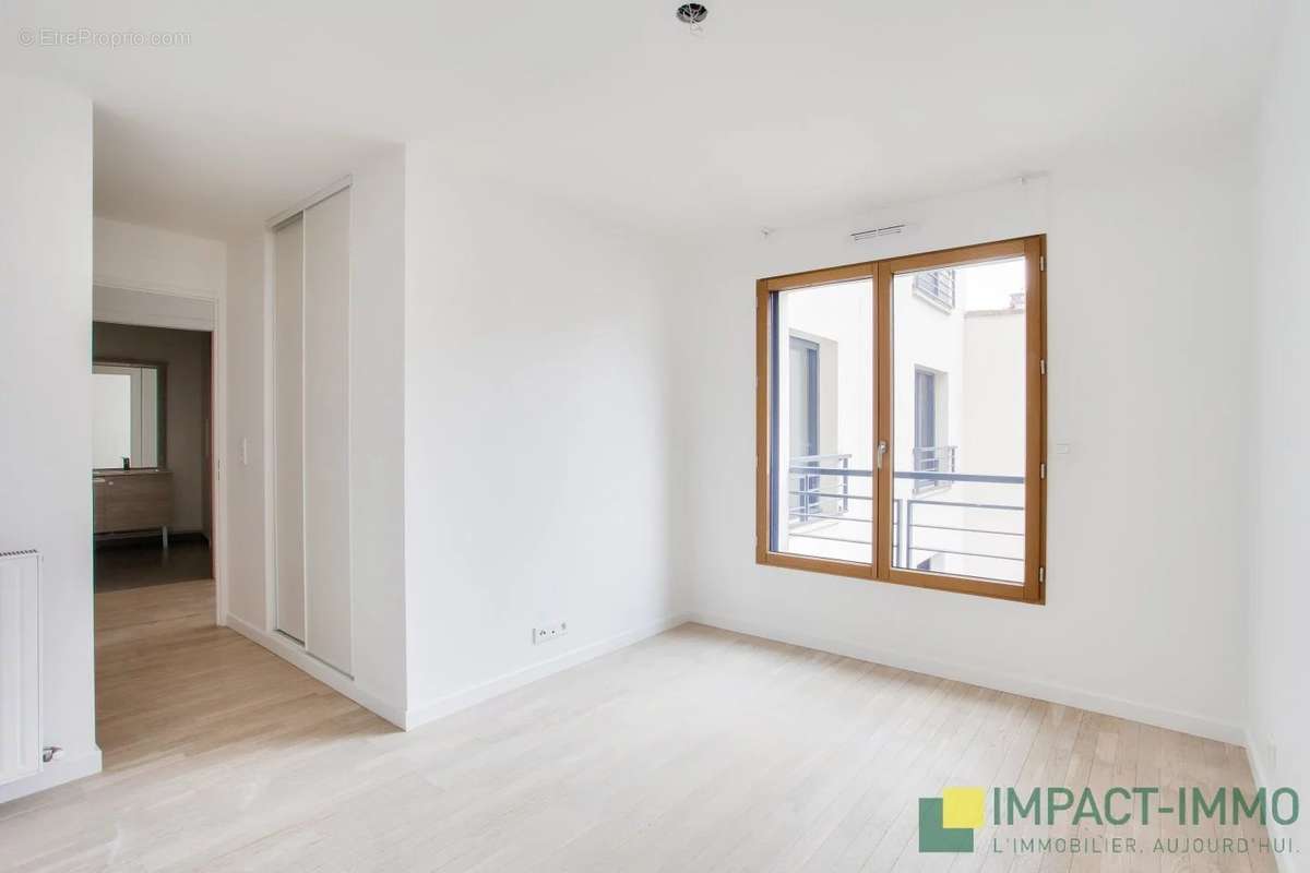 Appartement à ASNIERES-SUR-SEINE