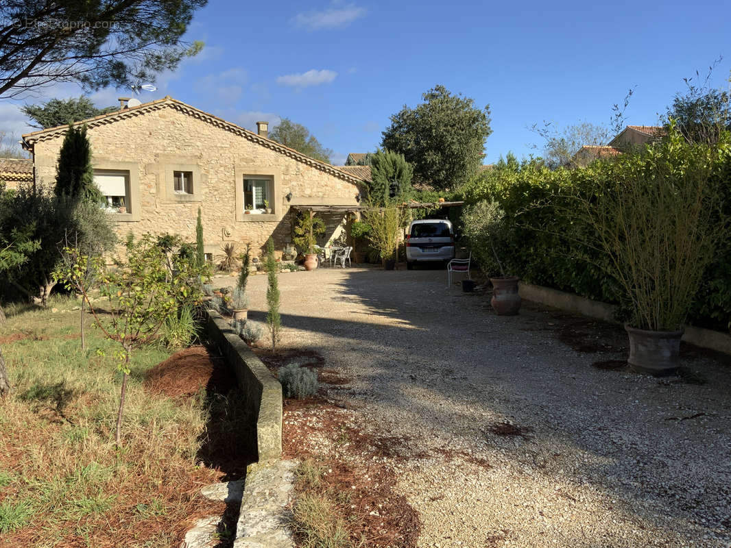 Maison à UZES