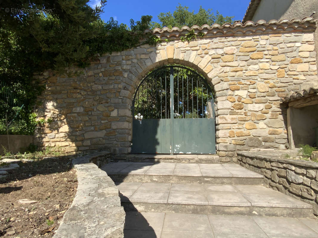 Maison à UZES