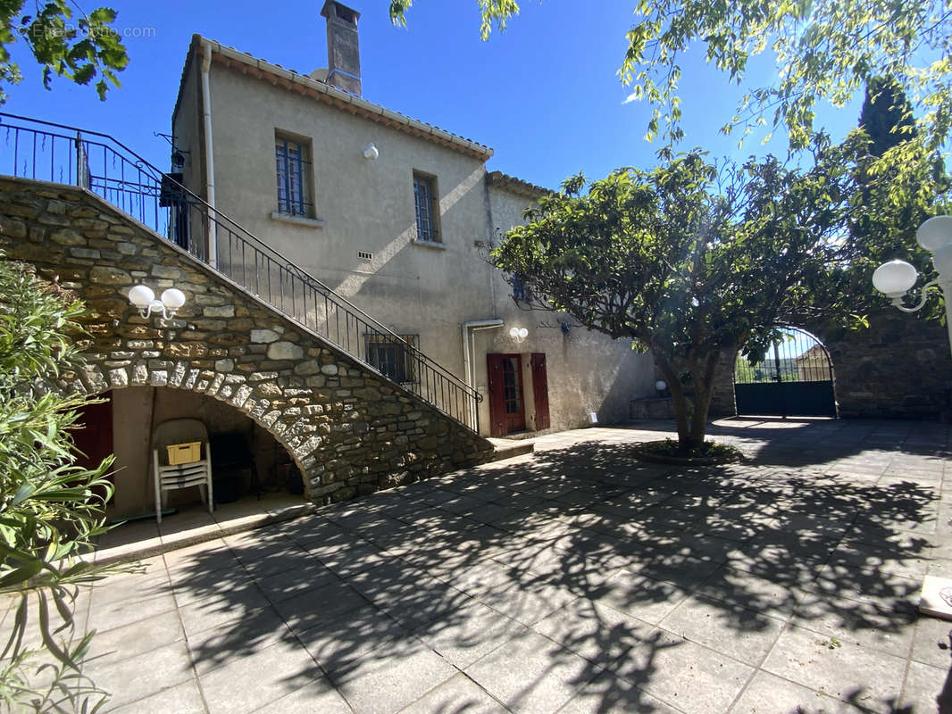 Maison à UZES