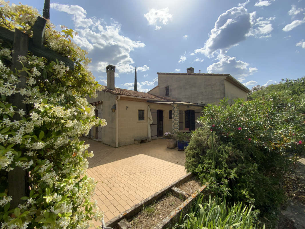 Maison à UZES