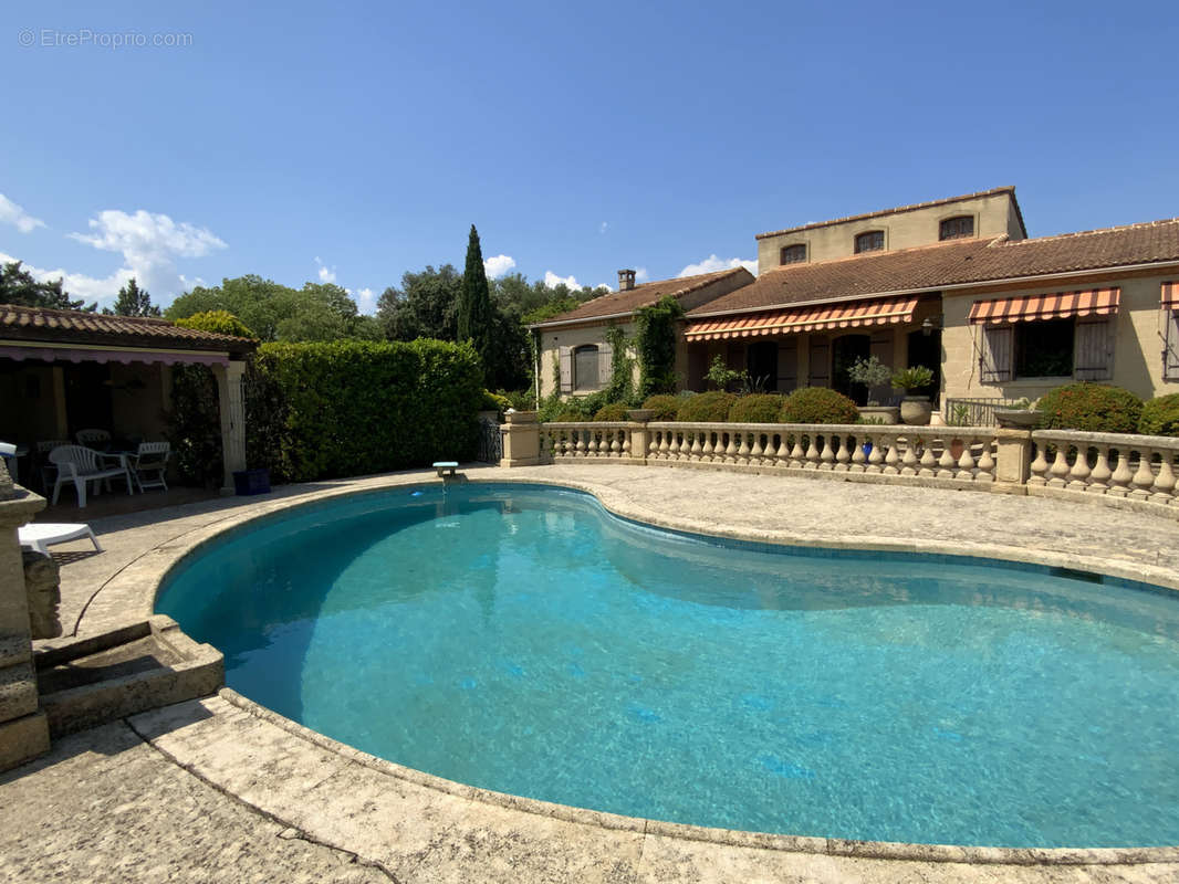 Maison à UZES