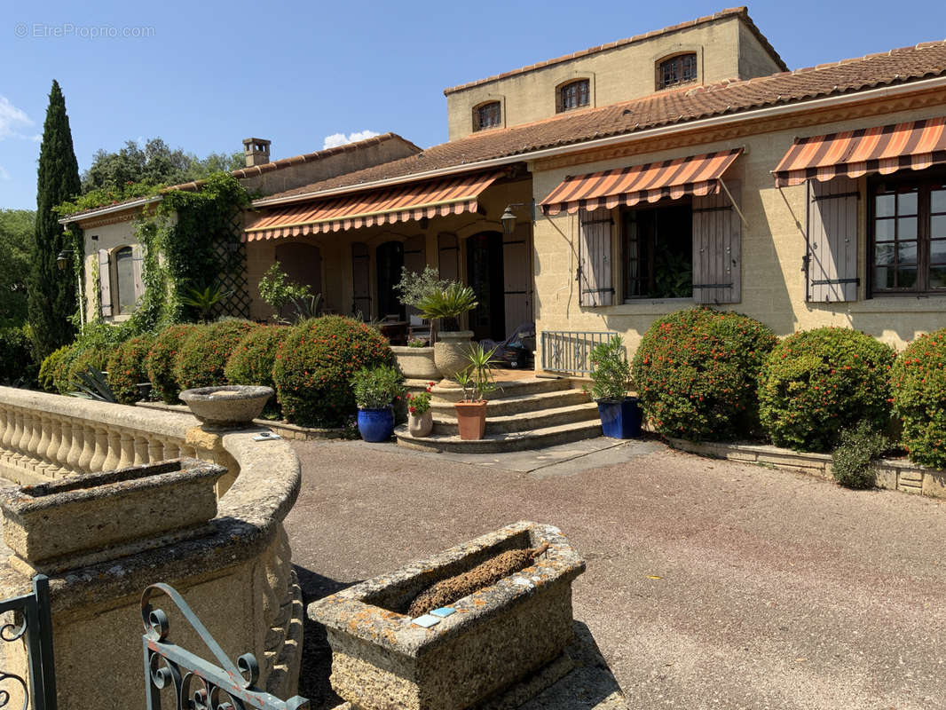 Maison à UZES