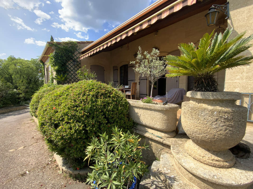 Maison à UZES