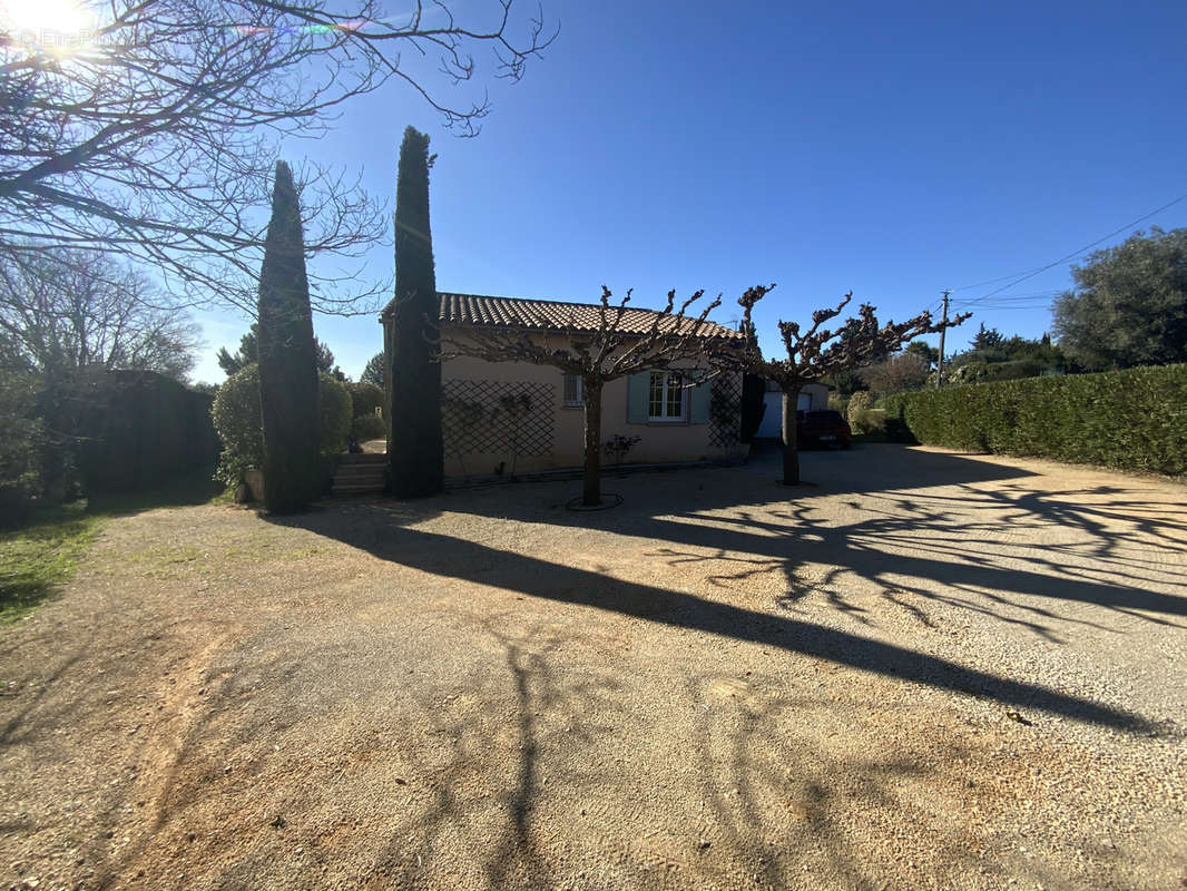 Maison à UZES