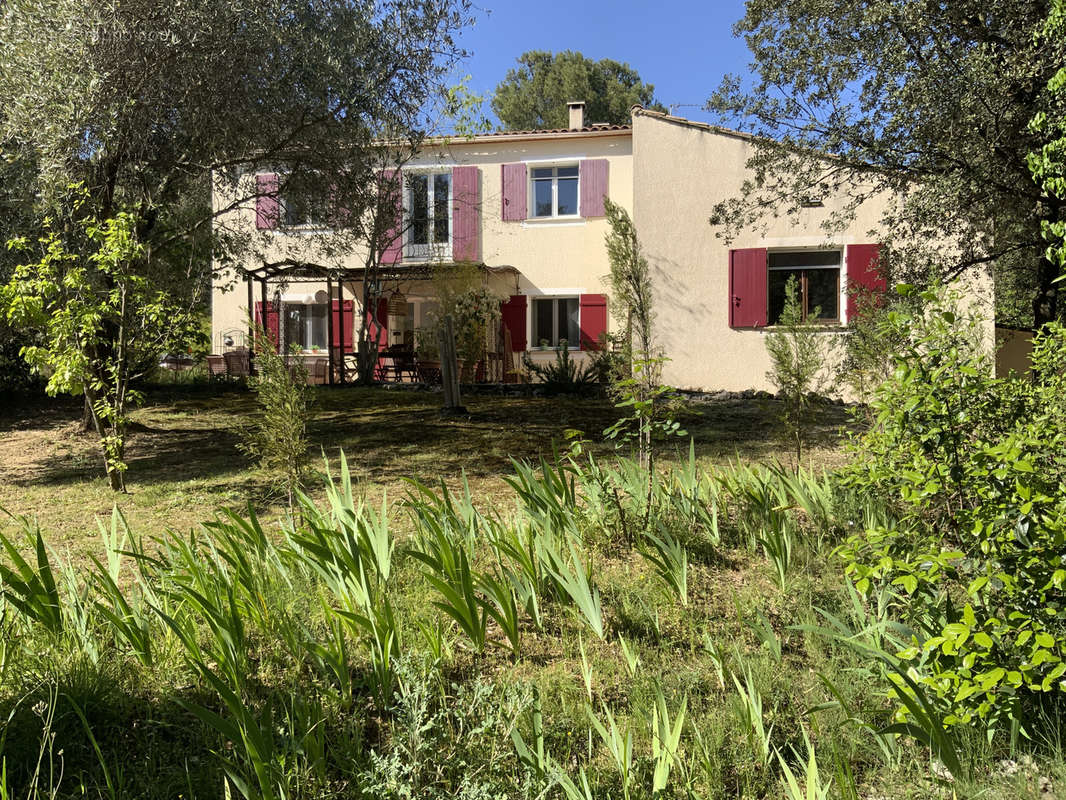 Maison à UZES