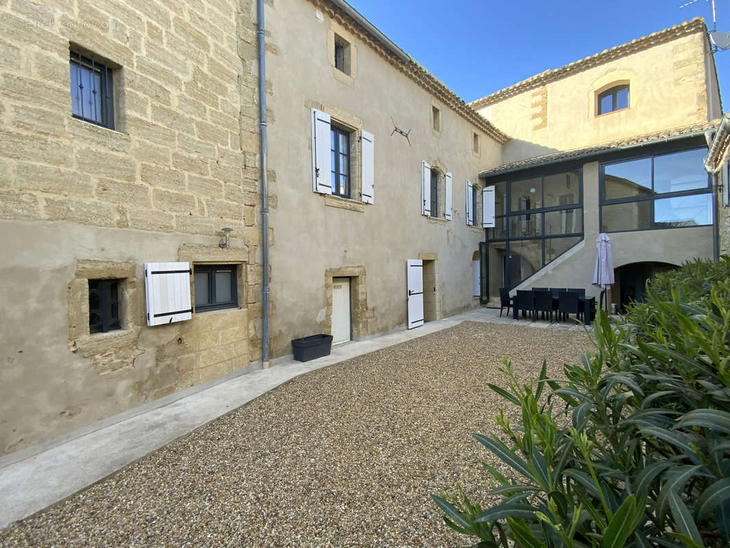 Maison à UZES