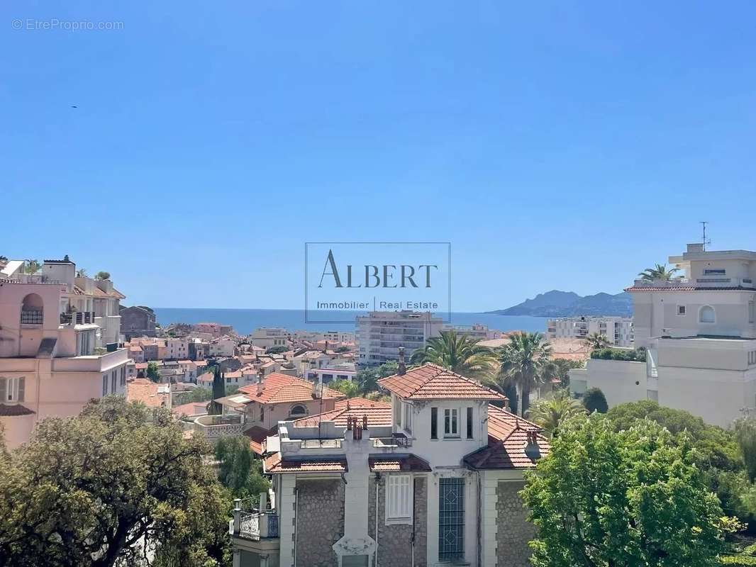 Appartement à CANNES