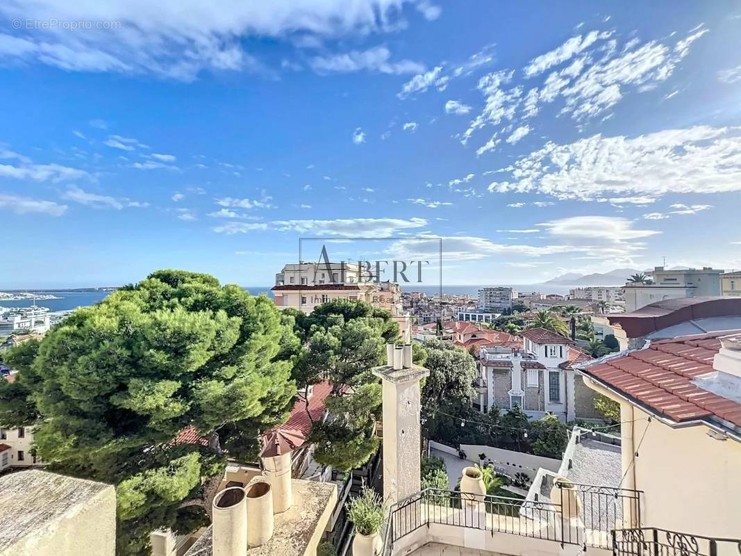 Appartement à CANNES