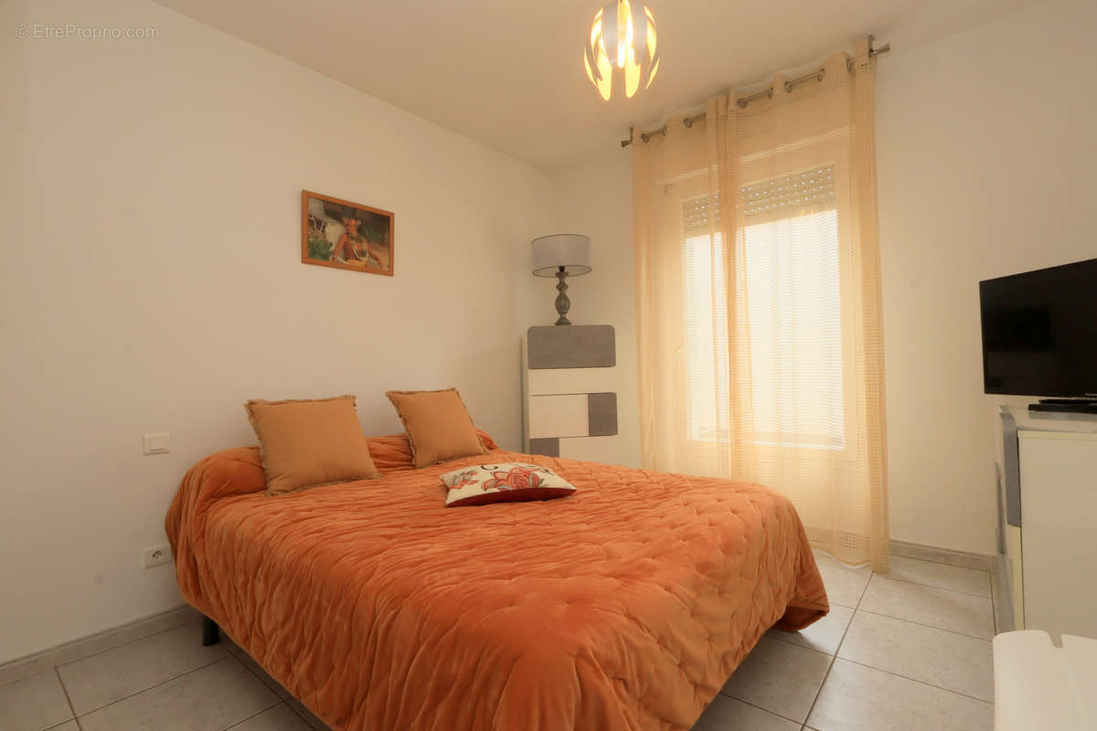 Appartement à MAUGUIO