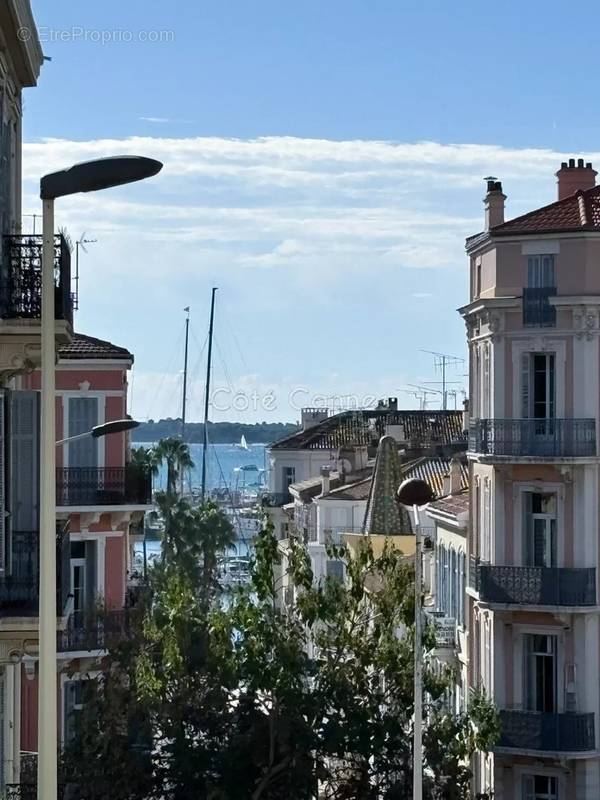 Appartement à CANNES