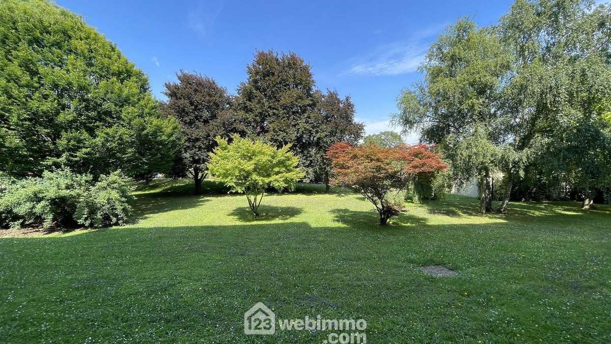 Appartement à CHENNEVIERES-SUR-MARNE