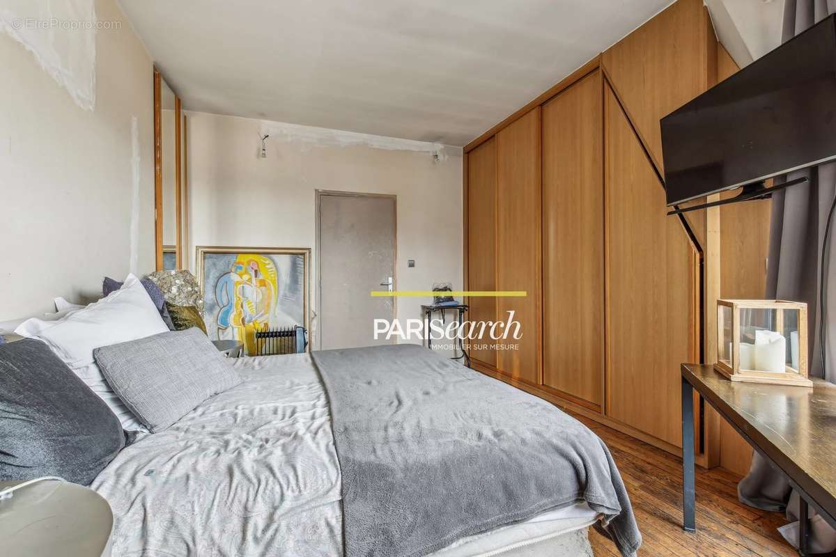 Appartement à NEUILLY-SUR-SEINE