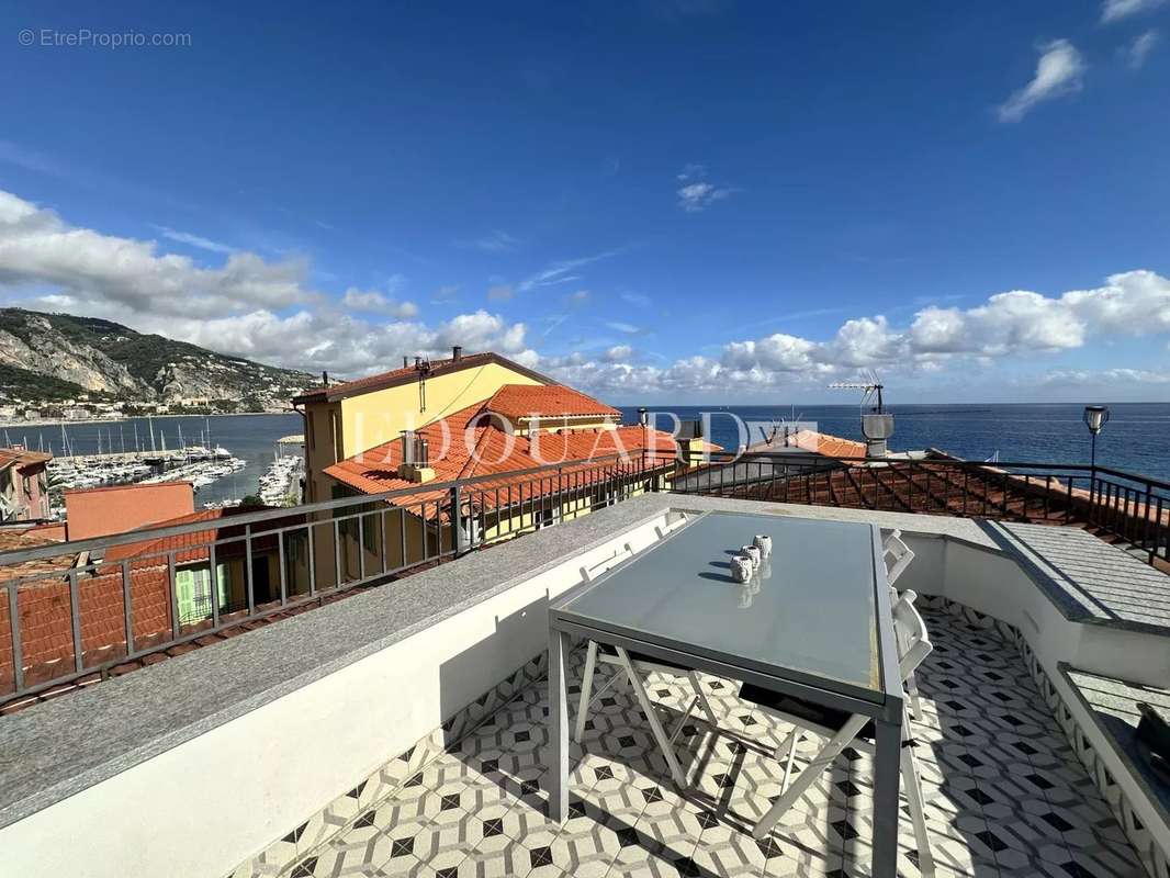 Appartement à MENTON