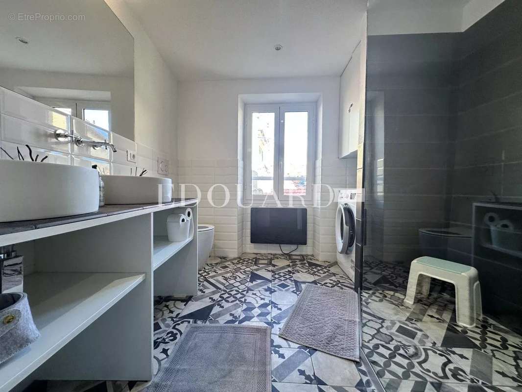 Appartement à MENTON