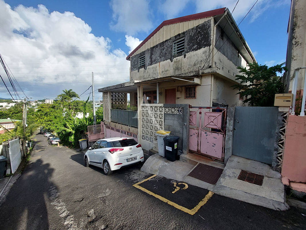 Appartement à FORT-DE-FRANCE