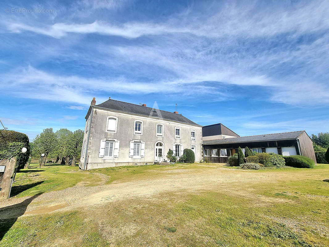 Appartement à CHAMPIGNE