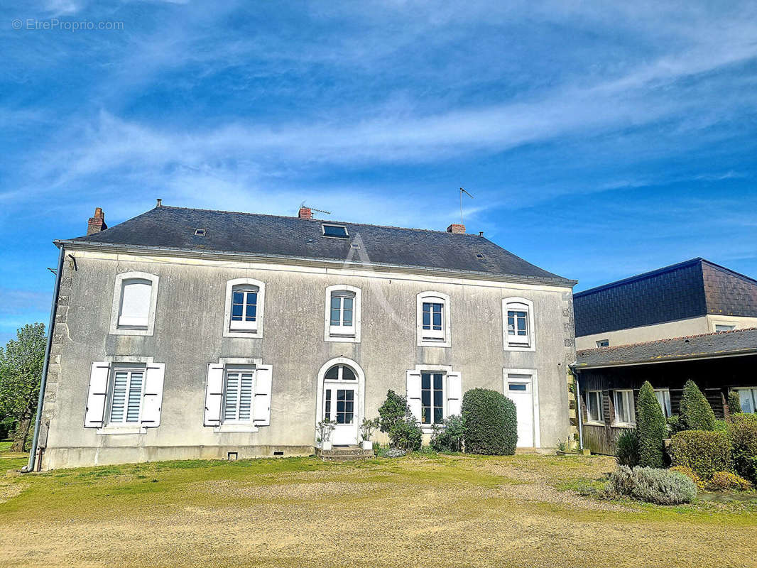 Appartement à CHAMPIGNE