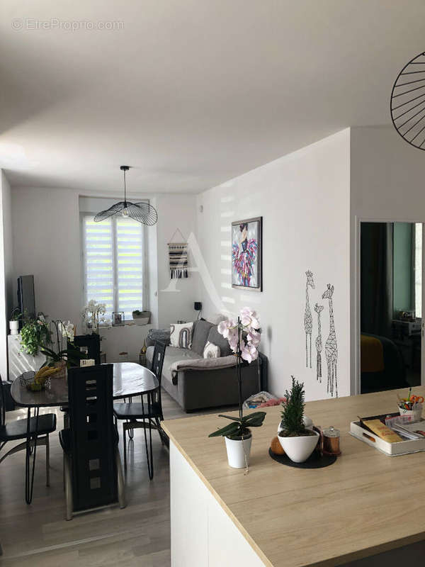 Appartement à CHAMPIGNE