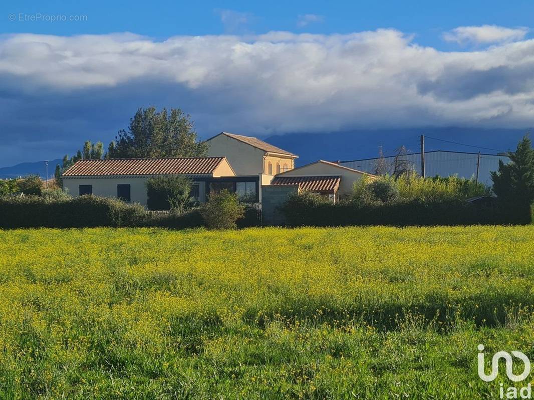 Photo 1 - Autre à CARPENTRAS