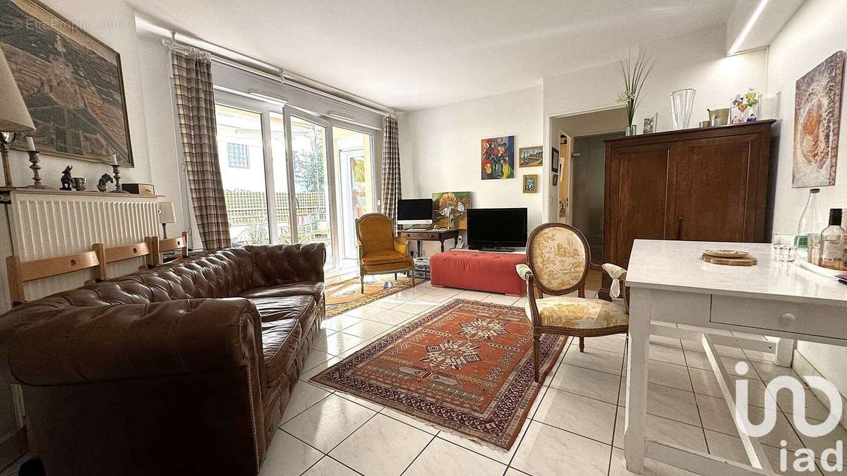 Photo 3 - Appartement à CHAVILLE