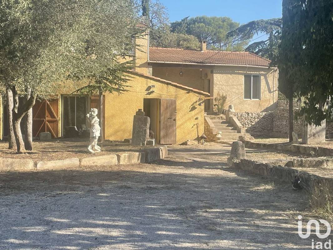 Photo 1 - Maison à NIMES