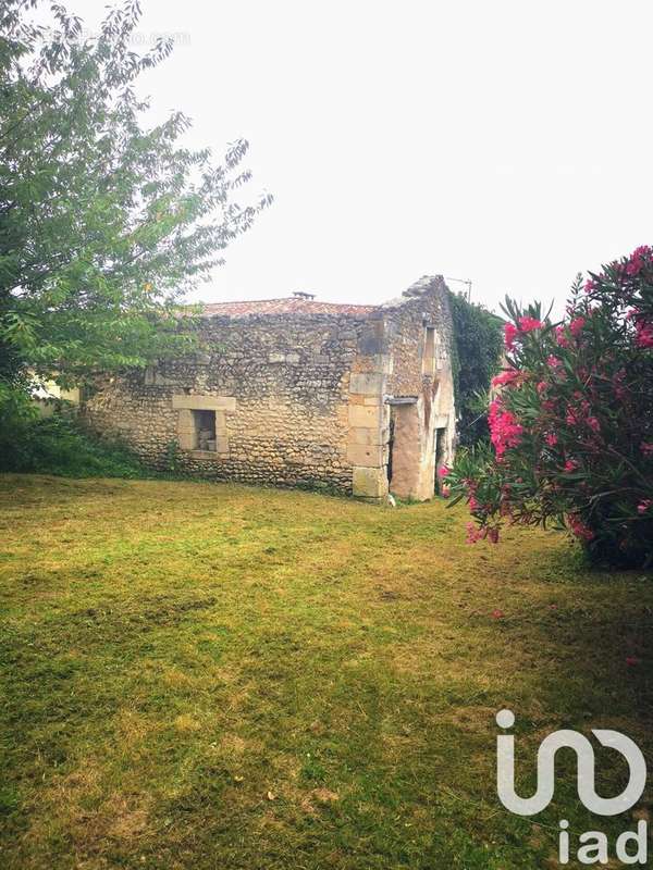 Photo 3 - Maison à LA CHAPELLE-DES-POTS