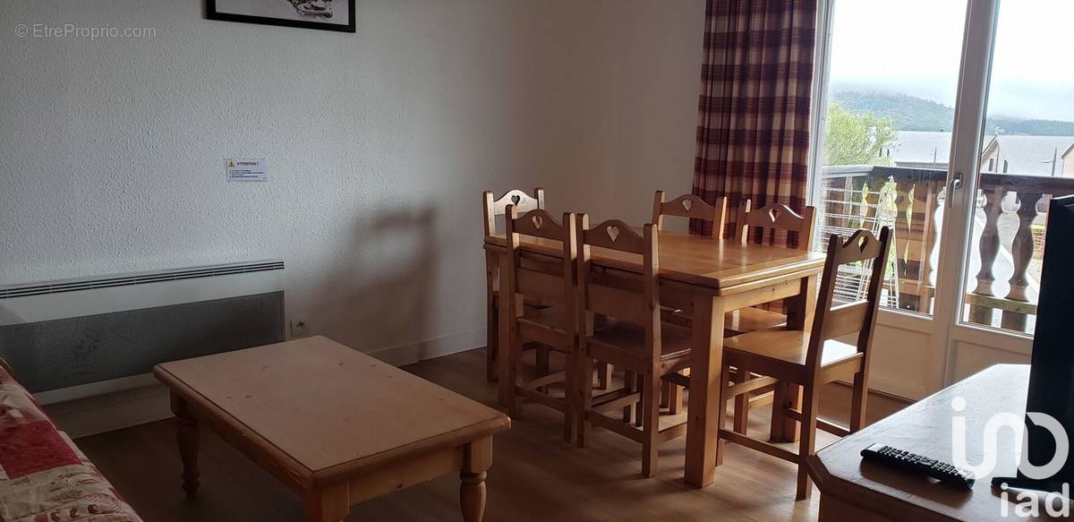 Photo 1 - Appartement à BESSE-ET-SAINT-ANASTAISE