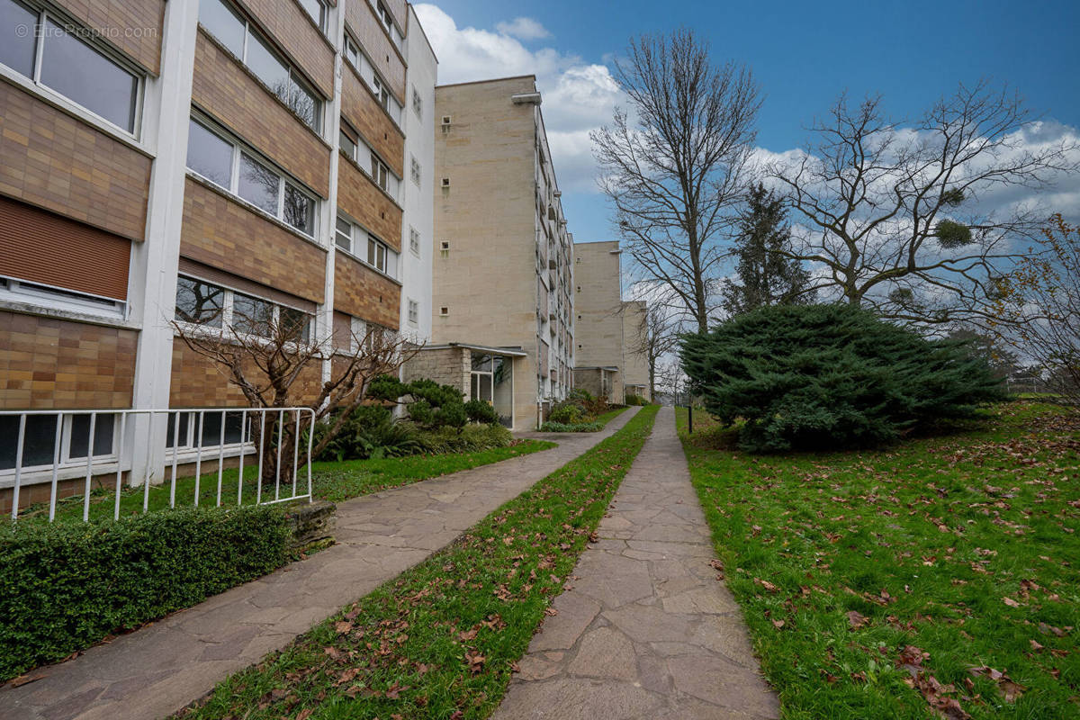 Appartement à VAUCRESSON