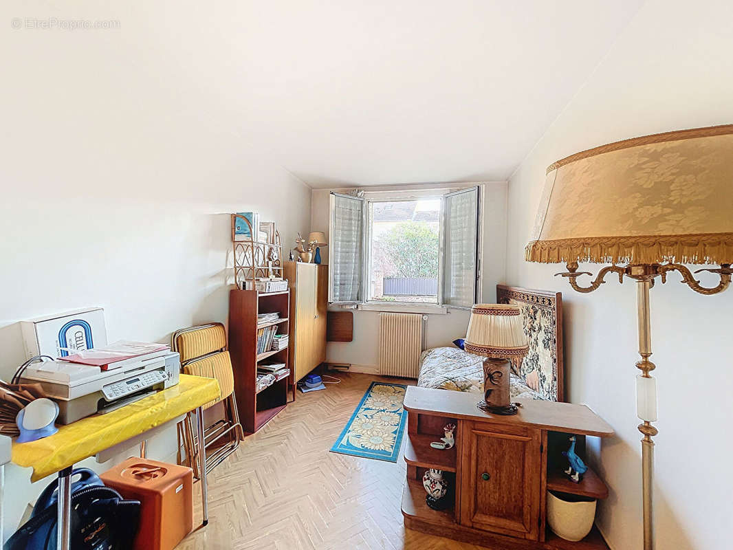 Appartement à GARCHES